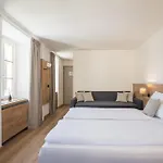 Brocco & Posta Szálloda 3*