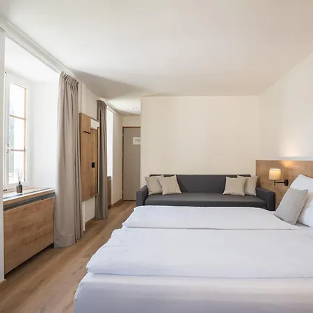 Brocco & Posta ホテル 3*