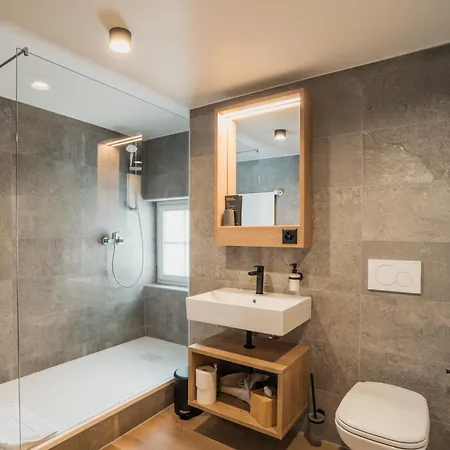 Brocco & Posta ホテル サン・ベルナルディーノ