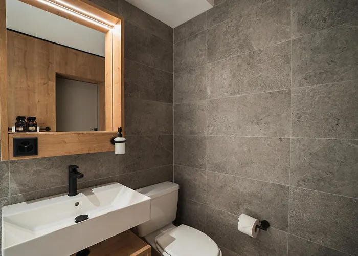 Otel Brocco & Posta 3*